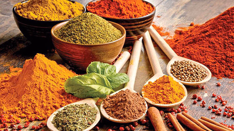 زعفران و ادویه جات