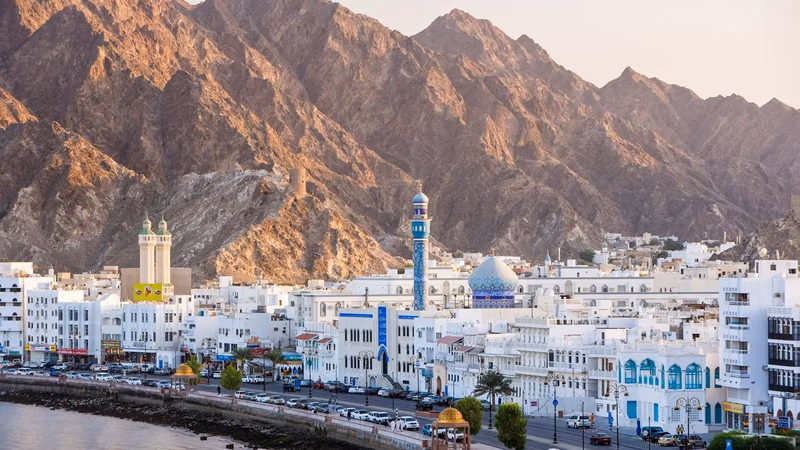 موانئ التصدير والاستيراد في عمان