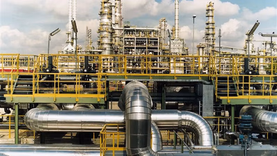 Crude Oil Refining in West Asia (Middle East)