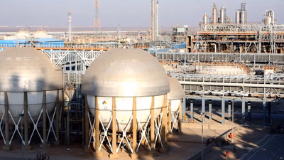 Chlorine gas, liquid or solid