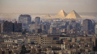 The type of government and political structure of Egypt