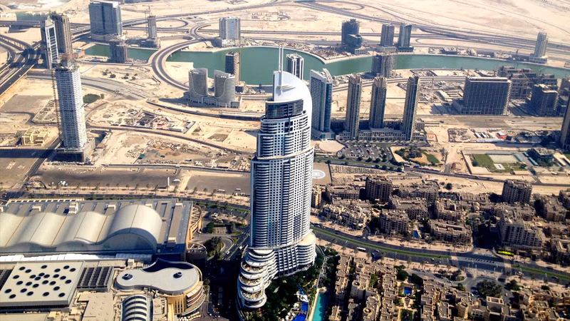 قوانين الجمارك والعملات الخاصة بالتصدير إلى سلطنة عمان