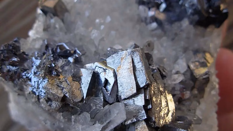 Sphalerite export and marketing guide