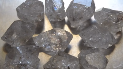 Which countries do produce most diamonds?