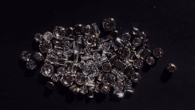 Where the largest diamond in the West Asia can be maintained?