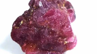 Sales Market Situation and Spinel Price