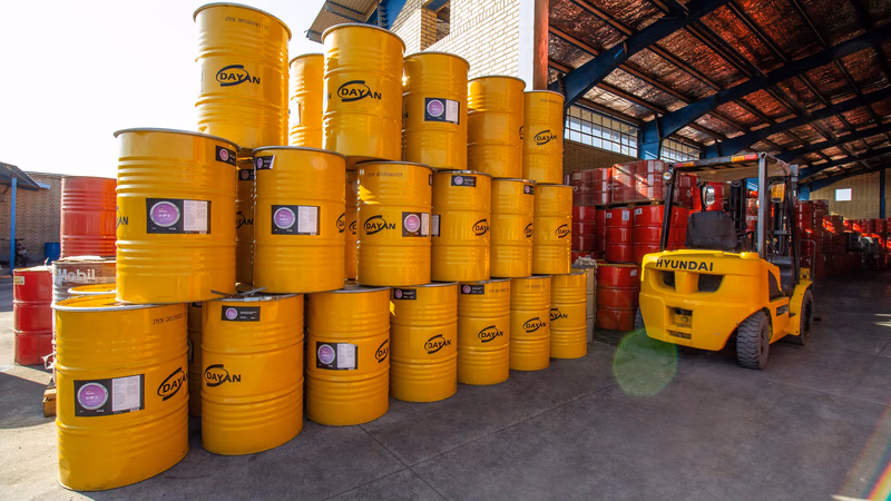 Consumption of base oil