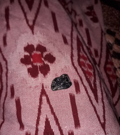 قیمتی پتھر
