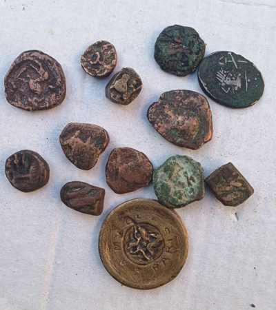 Gemstones and Ancient Coins