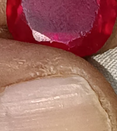 Old Bath Ruby Stone Weight 13.5 Carats
