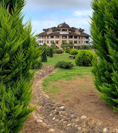 Villa Palace