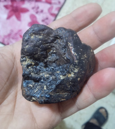 არას klasifikirebuli meteorit'i