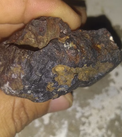 جواهرات او شهاب سنگ
